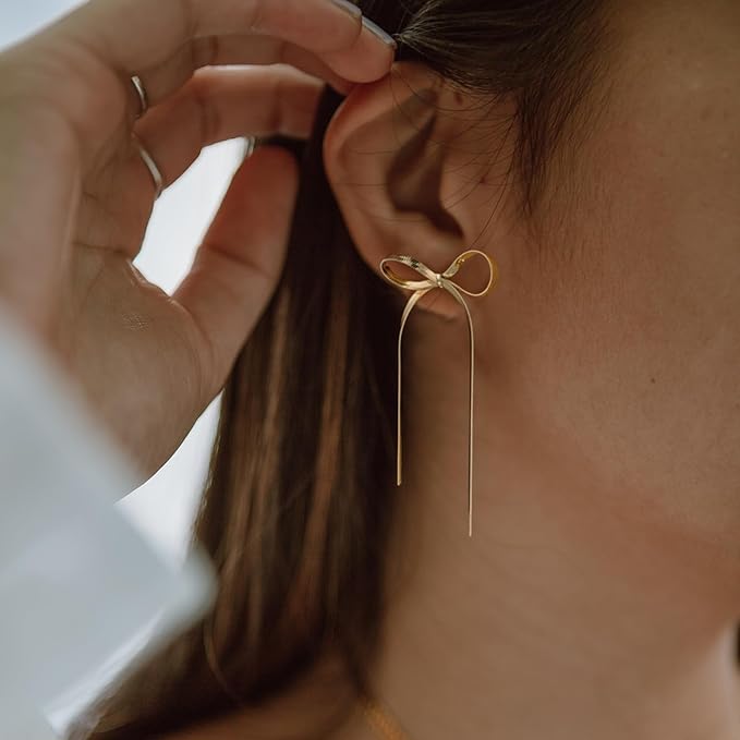 π Violette Bow Earrings (100% off)